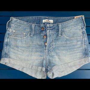 Hollister Low Rise Boyfriend Shorts